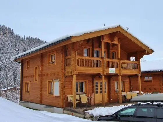 Comfortable Chalet With Whirlpool and Sauna in Krimml - Öne Çıkan Resim