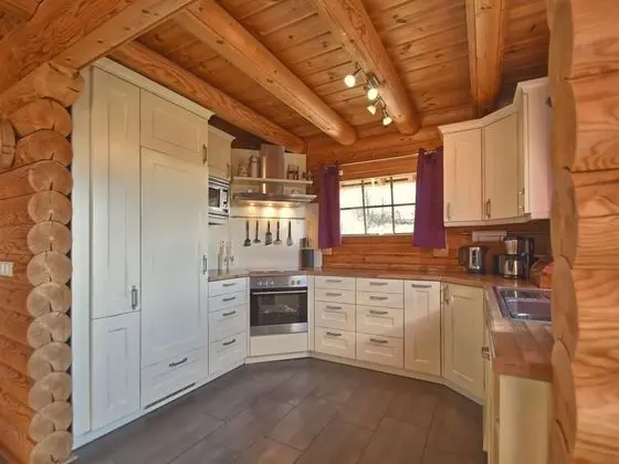 Comfortable and Cosy Holiday Home With hot Tub, Sauna, Terrace and Garden - Mutfak