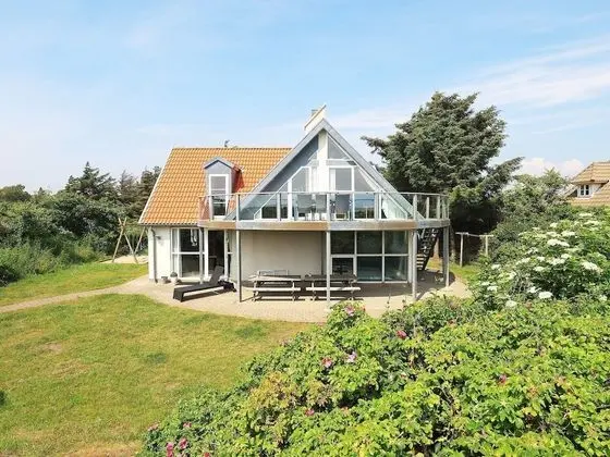 Comfortable Cottage in Blåvand With Private Pool