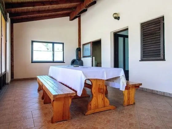 Comfortable Cottage Near Lake in Lovinac - Yerinde Yemek