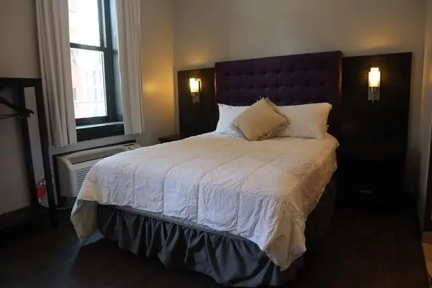 Comfortable En Suite Studio