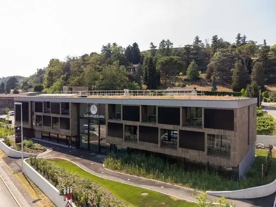 Comfortable Environment in a Modern, Simple and Stylish Complex