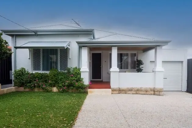 Comfortable Family Home in Mount Hawthorn - Dış Mekan