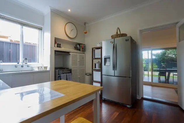 Comfortable Family Home in Mount Hawthorn - Mutfak