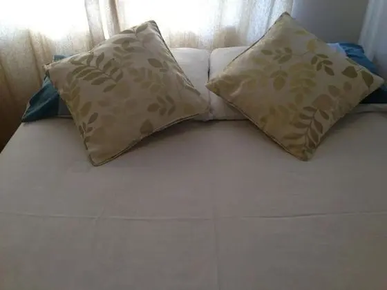 Comfortable Family Room With Tv, Free Fast Wifi, Sleeps 3