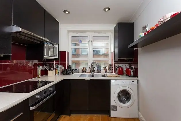 Comfortable Flat Near Liverpool Street With 2 Bedrooms - Mutfak