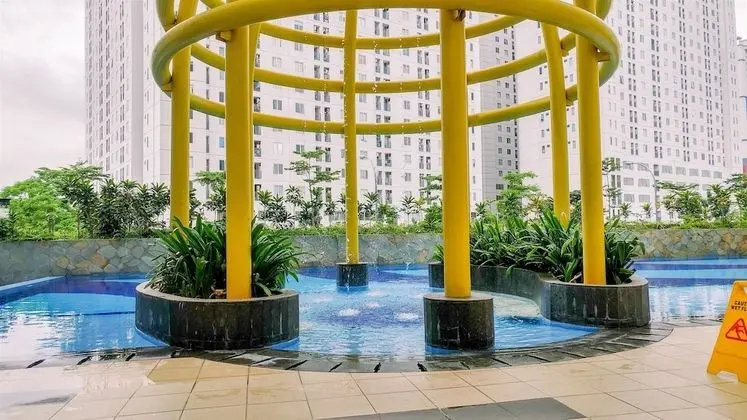 Comfortable and Fully Furnished 2BR Bassura City Apartment - Dış Mekan