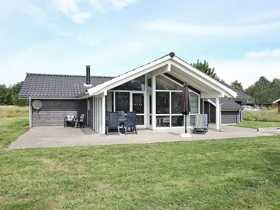 Comfortable Holiday Home in Ålbæk With Terrace