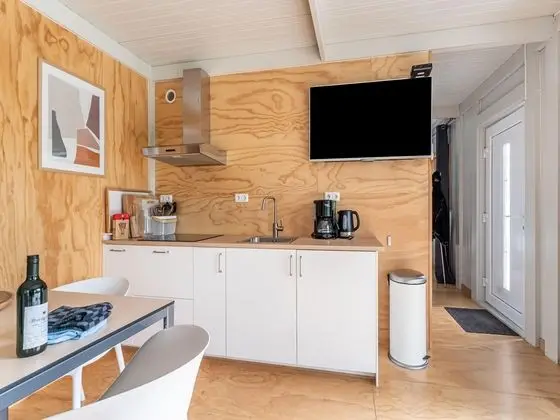 Comfortable Holiday Home in Den Ham With Garden - Mutfak