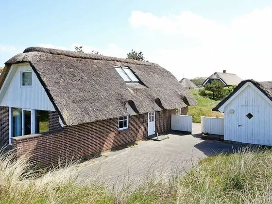 Comfortable Holiday Home in Henne With Terrace