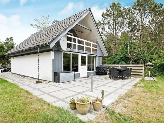 Comfortable Holiday Home in Oksbol With BBQ