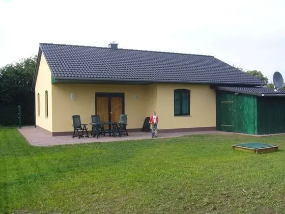 Comfortable Holiday Home in Satow Near Baltic Coast - Öne Çıkan Resim