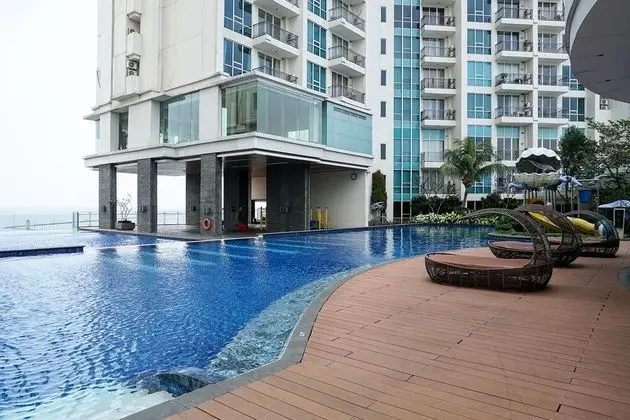 Comfortable and Homey 1BR Apartment at Ancol Mansion