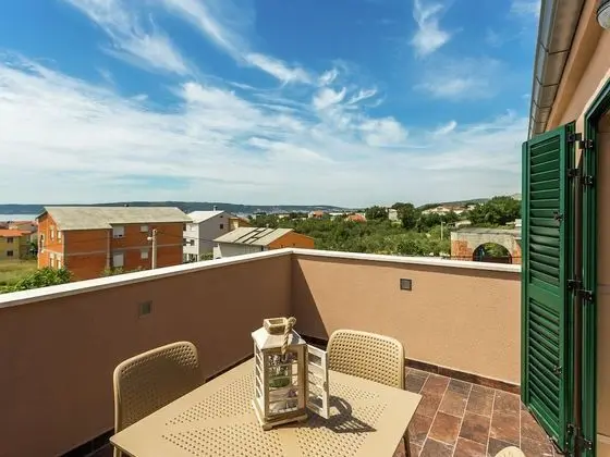 Comfortable Villa in Kaštel Novi With Pool