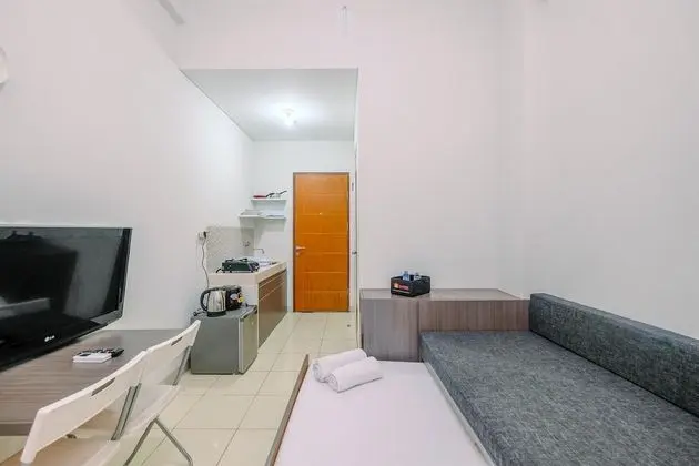 Comfortable and Minimalist Studio at Dave Apartment - Oda