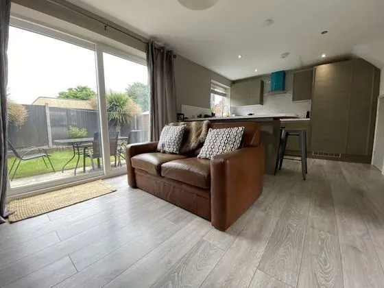 Comfortable Modern 1bed House 5 Mins From Centre - Oda Düzeni