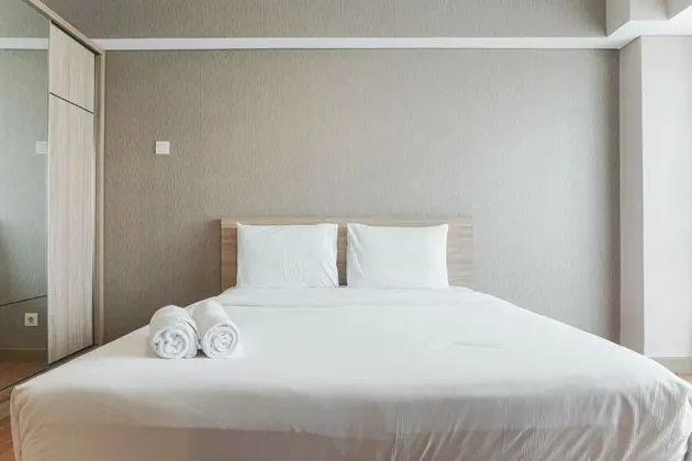 Comfortable And Nice Studio Room Apartement At H Residence - Oda