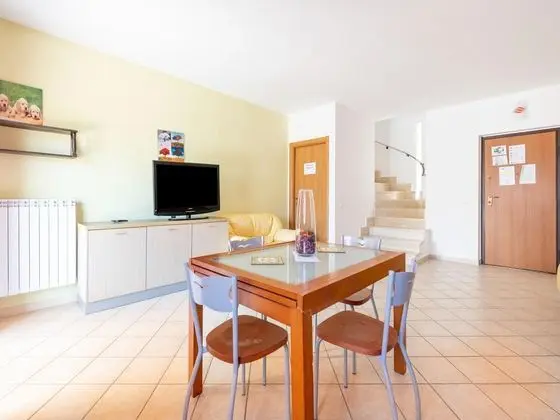 Comfortable Villa in Paestum With Shared Swimming Pool - Yerinde Yemek