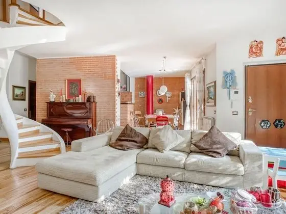 Comfortable Villa in Roma With Garden and Barbecue