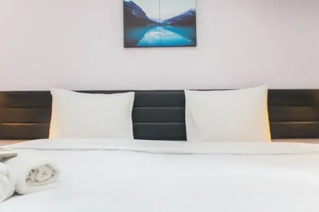 Comfortable And Simply Studio Room At Enviro Apartment