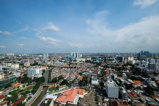 Comfortable Studio at Menteng Park Apartment