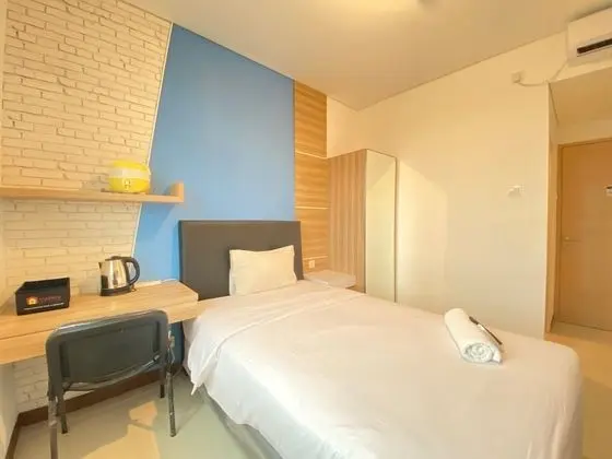 Comfortable Studio Semi Apartment at The Lodge Paskal near BINUS University - Oda