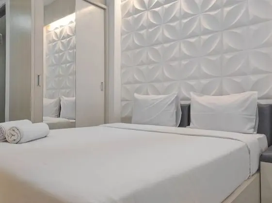 Comfortable and Tidy Studio Vida View Apartment