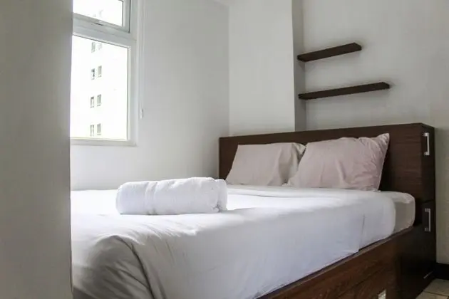Comfortable and Tranquil 2BR Apartment at Green Pramuka