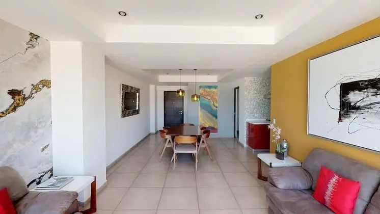 Comfortable and Trendy Apartment 2C - Lobi