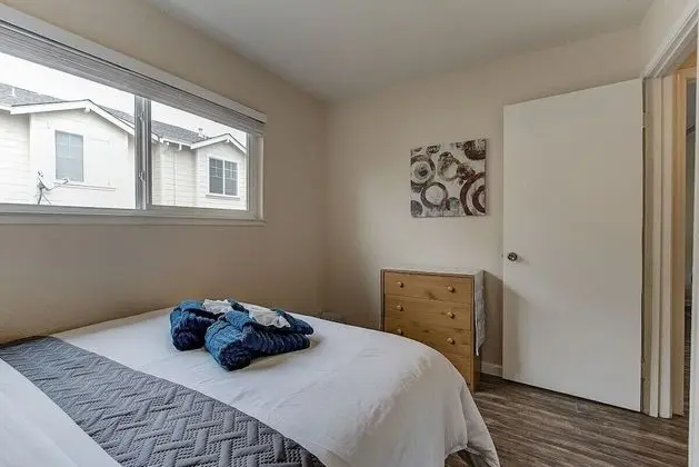 Comfy 2-bedroom, 5min to Concord Bart - Oda