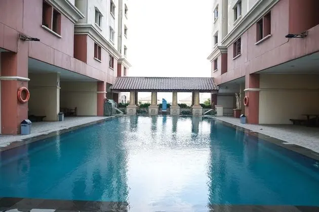 Comfy 2Br At Gajah Mada Mediterania Apartment