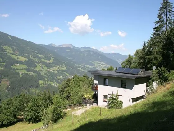 Comfy Apartment in Aschau im Zillertal With Ski Boot Heaters and Sauna - Dış Mekan