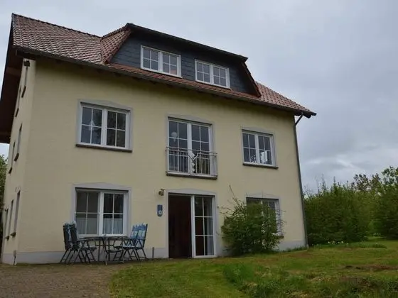 Comfy Apartment in Gransdorf With Garden - Öne Çıkan Resim