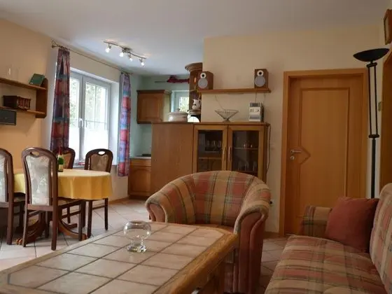 Comfy Apartment in Gransdorf With Garden - Yerinde Yemek