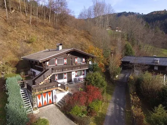 Comfy Chalet in Niedernsill With Fireplace - Dış Mekan