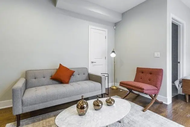 Comfy Executives Studio - Oda Düzeni