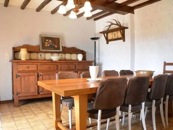 Comfy Farmhouse With Terrace, Garden, Courtyard, Barbecue - Yerinde Yemek