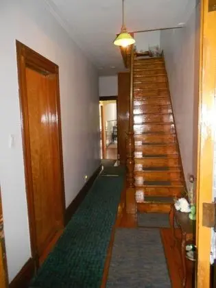 The Comfy First Floor Apartment, Ridgewood, Queens - Lobi