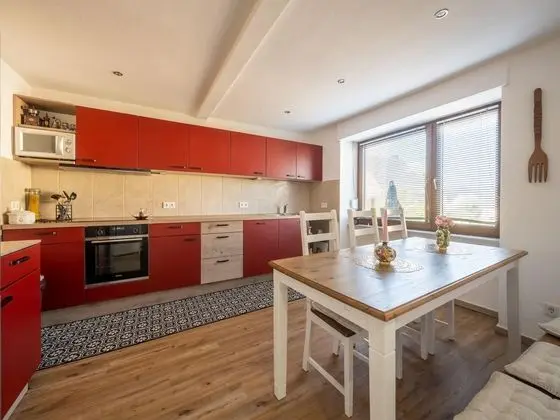 Comfy Holiday Home in Longkamp With Garden and Terrace