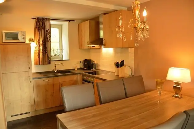 Comfy Holiday Home near Forest in Slenaken - Yerinde Yemek