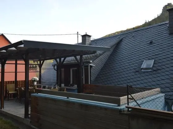 Comfy Holiday Home in Veldenz With Parking - Dış Mekan