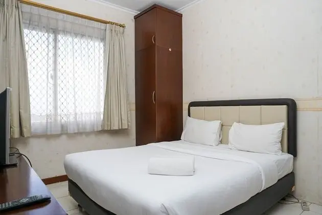 Comfy and Homey 2BR at Mediterania Marina Ancol Apartment