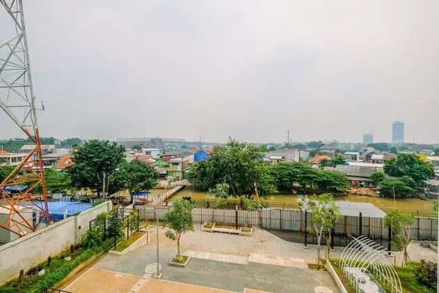 Comfy and Minimalist 1BR Patraland Urbano Apartment near Bekasi Station