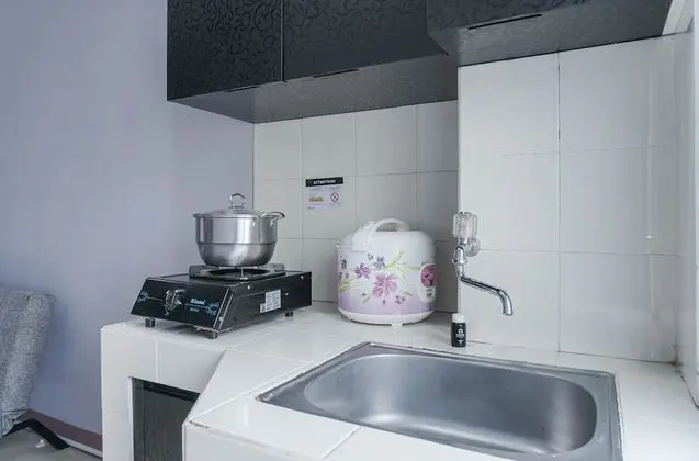 Comfy and Modern 2BR Seasons City Apartment with City View - Mutfak
