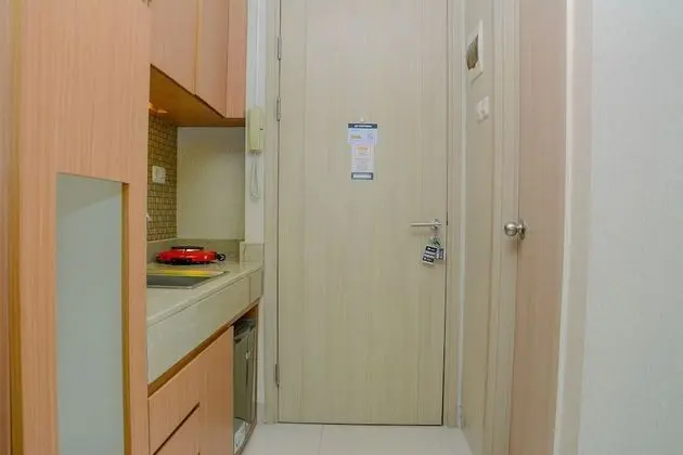 Comfy and Modern Studio Apartment at Elpis Residence - Mutfak