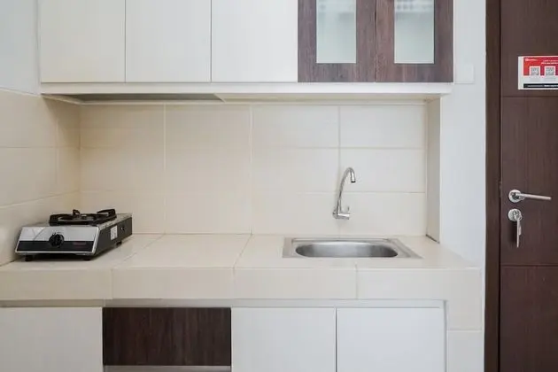Comfy And Nice 1Br Saveria Apartment - Mutfak
