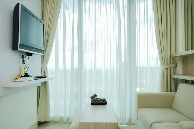 Comfy and Nice 1BR at Tree Park City BSD Apartment - Öne Çıkan Resim
