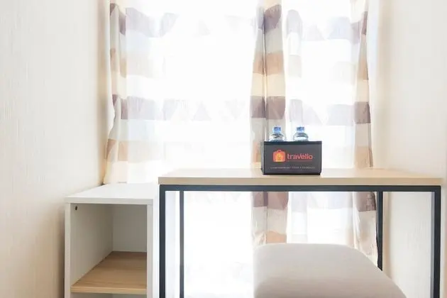 Comfy Studio Apartment with Extra Bed at M-Town Residence - Oda