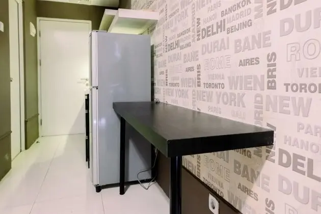 Comfy Studio Apartment @ Skylounge Tamansari - Mutfak
