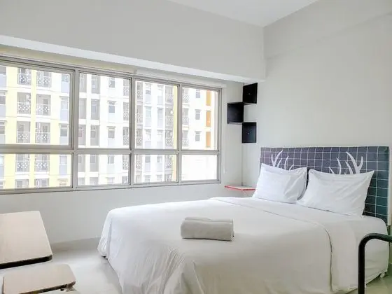 Comfy Studio Springlake Summarecon Apartment